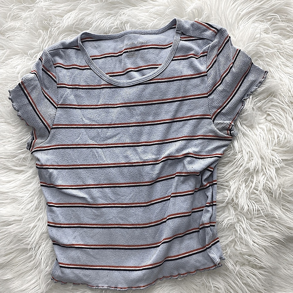 croped shirt